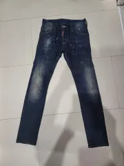 DSQUARED2 デニム ズボン 出品