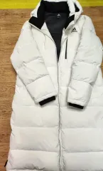 アディダス 白 ダウンジャケット ロング丈