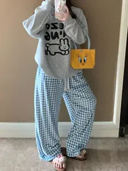 チェックズボン