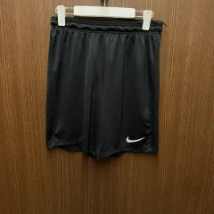 ナイキ ドライフィット 軽量 ハーフパンツ M