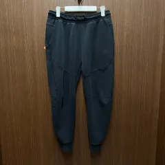 ナイキ テックフリース トレーナー ジョガーパンツ L