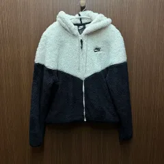 ナイキ ボア フリース フーデッドジップアップ レディース M