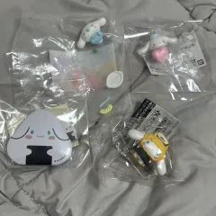 シナモロール ガチャ フィギュア 看護師 バッジ ベビールーム まとめ