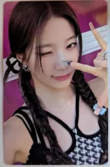 LE SSERAFIM PHOTOCARD ver. KAZUHA DIFFERENT日本盤 1