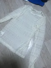 アイボリー シースルー ブラウス 長袖