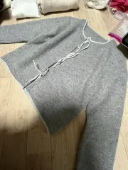 アイボリー ネイビー リボン結び カーディガン