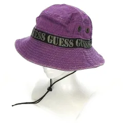 ゲス GUESS 19AW GUESSx88RISING GUE88RISING サファリハット バケットハット 帽子 ハット コットン ロゴ テープ ONE 紫 パープル 小物 バケハ