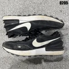 ナイキ スニーカー 黒/白