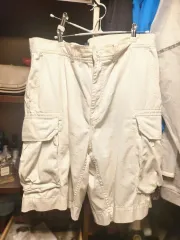 ポロ 白 カーゴ ハーフパンツ