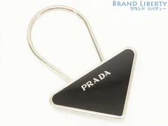 【美品】プラダ　PRADA　トライアングル　ロゴ　バッグチャーム　キーリング　キーホルダー　ブラック シルバー　M713