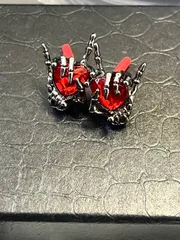 即購入OK! ピアス メンズ ブラック ゴシック 未使用 即日発送 匿名配送OK