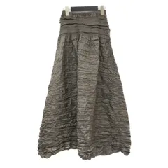 ISSEY MIYAKE イッセイミヤケ スカート カーキ サイズ:M | プリーツ シャーリング ミディ スカート | Aライン ウエストゴム | 日本製 | ボトムス【レディース】【中古】のサムネイル