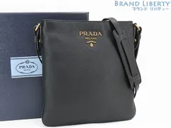 【未使用】プラダ　PRADA　ヴィッテロダイノ VITELLO DAINO レザー　斜め掛け ショルダーバッグ　フラット メッセンジャーバッグ　サコッシュ　NERO ブラック　ソフトカーフレザー　1BH142
