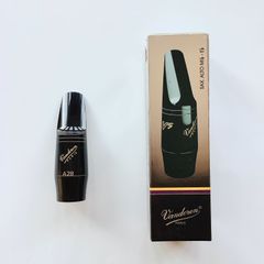 Item thumbnail for item da2c8cdc-e977-4c06-a658-fda81031b4d2