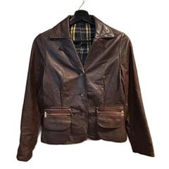 Item thumbnail for item 127999ce-69ad-4539-884f-0299c3554d85