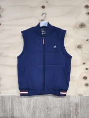 569) フレッドペリー メンズ ダウン ベスト