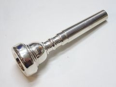 Item thumbnail for item 958fdd23-34b7-477f-8245-c012383a445e