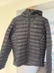 パタゴニア ダウンセーター フーディ ブラック s