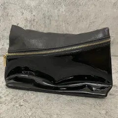 美品　Yves Saint Laurent イヴサンローラン　化粧ポーチ　コスメ　マルチポーチ　小物入れ　エナメル　ジッパー　レザー　黒　ブラック