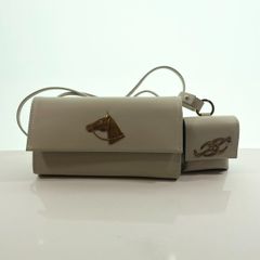 【美品】イアパピヨネ Brooklyn Charm×ear トートバッグ　キリン 美品】イアパピヨネ Brooklyn Charm×ear トートバッグ キリン - メルカリ
