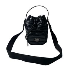 未使用 プラダ PRADA 2YC016 ドッグ 首輪 Mサイズ - メルカリ