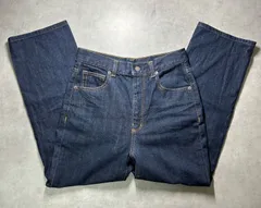 GU ジーユー ハイウエストストレートジーンズ 濃紺 インディゴ デニム パンツ 美シルエット 綿100% レディース M相当【型番 221-338548】ウエスト66cm 股下62.5cm カジュアル キレイめ 定番