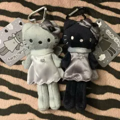 サンリオ ハローキティ ブラック エンジェル コレクション スタイルアップ マスコット キーホルダー エンジェル グレー