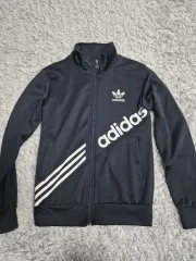 2026年最新】adidas 曲がりポケットの人気アイテム - メルカリ