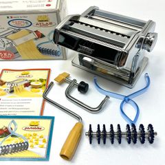 Item thumbnail for item 32c11e32-6f61-4b11-8c73-a72bbc006424