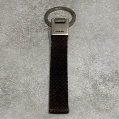 PRADA プラダ キーホルダー キーリング ダークブラウン系　ロゴ刻印 メンズ レディース ユニセックス 小物 アクセサリー