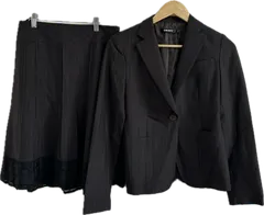  【美品】DKNYディーケーエヌワイ　ダナキャランニューヨーク　セットアップ　ジャケットスカート　ブラウンストライプ　レディース　2サイズ【Z1757】