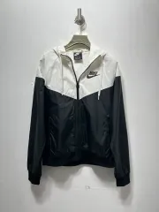 NIKE(ナイキ) ウィンドブレーカー ジャケット 白/ブラック S