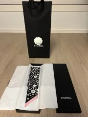 シャネル正規品 ccロゴ シルク シグネチャー BLACKPINK ツイリー スカーフ