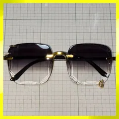 ピアスサングラス スクエア フレームレス フチなし ブラック 黒 グラデーションレンズ ゴールド 金 オーバーサイズ メンズ レディース ユニセックス 新品未使用品