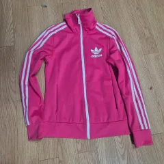 アディダス ピンク 3本線 ヨーロッパ ジャージ