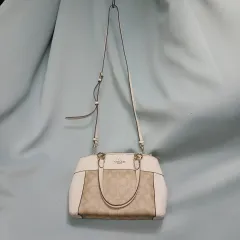 コーチ シグネチャー ショルダーバッグ アイボリー
