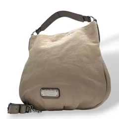 マークバイマークジェイコブス ショルダーバッグ アイボリー ホーボー 2way 斜め掛け可 ハンドバッグ トートバッグ レザー 本革 ロゴプレート シルバー金具 おしゃれ 通勤 通学