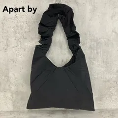美品 Apart by アパートバイ フリルトートバッグ ハンドバッグ ワンハンドルバッグ シャーリング デザインバッグ ナイロン調 鞄 かばん カバン ブラック 黒 大容量 収納力 カジュアル モード きれいめ デイリー お出かけ 通勤 ★ ■■