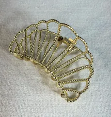 ヘアアクセ　シンプル　ゴールド　クリップ