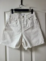 ZARA 白 デニム ハーフパンツ