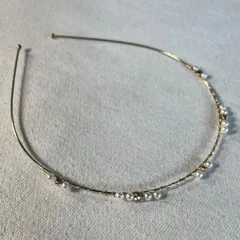 カチューシャ　シンプル　ゴールド　ヘアアクセ