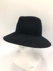 Item thumbnail for item 179e179b-769c-4ec6-90a9-b40c6973d1aa