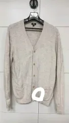 UNIQLO Vネックカーディガン アイボリー Lサイズ 下に小さな穴ダメージ 訳あり