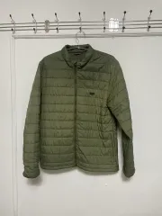 リーバイス カーキ ダウン アウター