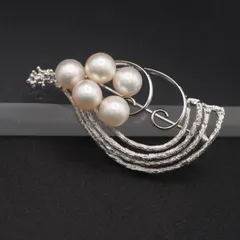 M551 本真珠 7.4mm5珠 パール SILVER刻印 ブローチ デザイン シルバー コサージュ 6月誕生石