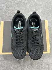 スケッチャーズ スニーカー 240mm