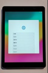 899 電池ほぼ新品☆比較的美品☆iPad7第7世代128GB WIFIモデル