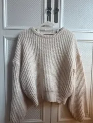 服 2点 4 5 4 UNIQLO ユニクロ ウィンドブレーカー + クリーム ニット