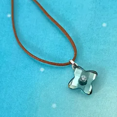 Swarovski スワロフスキー　花形　クリスタル　チョーカー　ネックレス　レディース