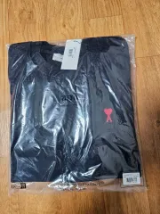 AMI アミ ハート ロゴ ブラック スウェット XL